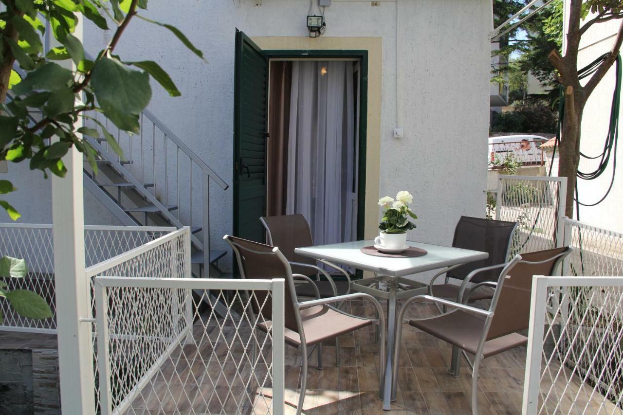 Apartment J&I Split Exterior photo